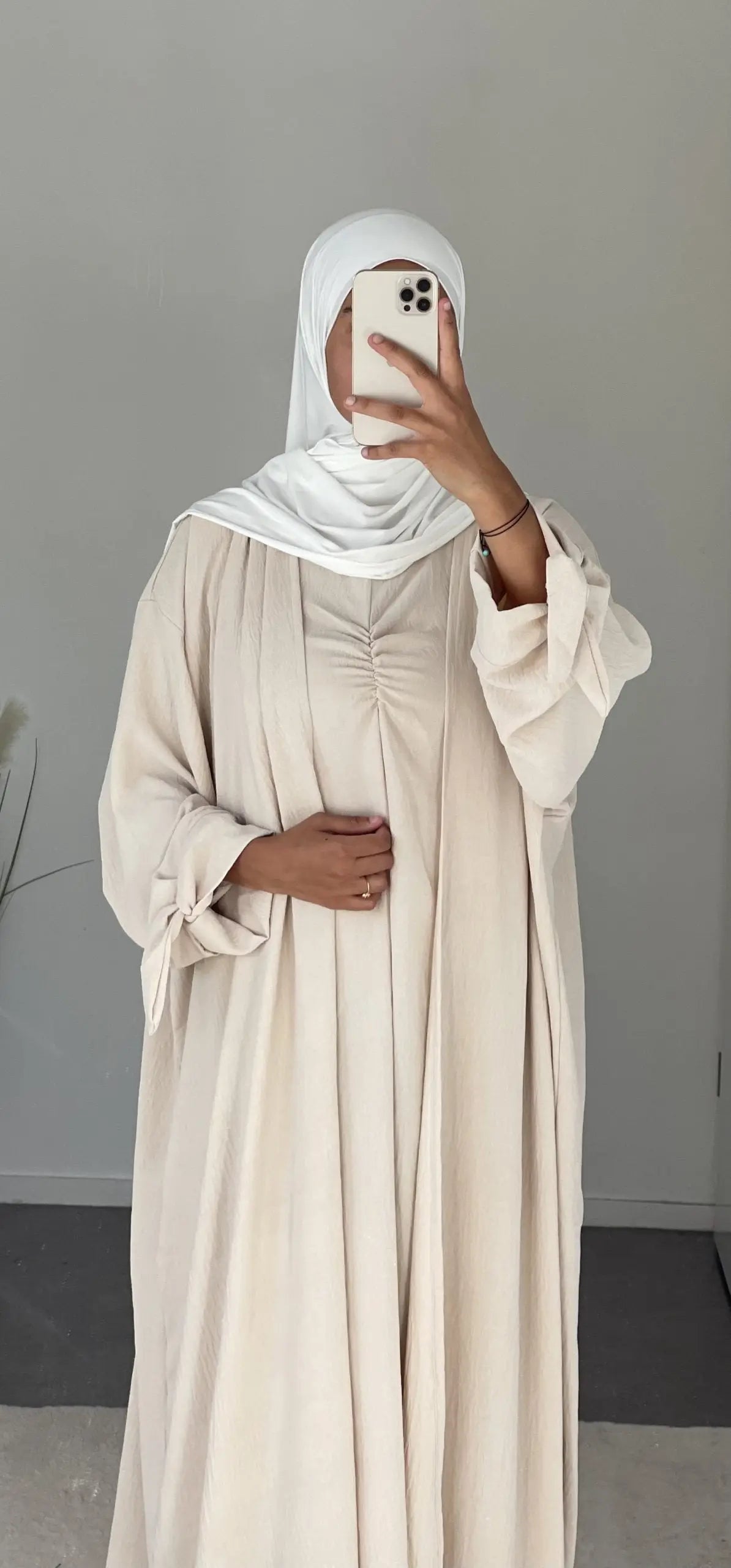 SET HIND Alniya Paris