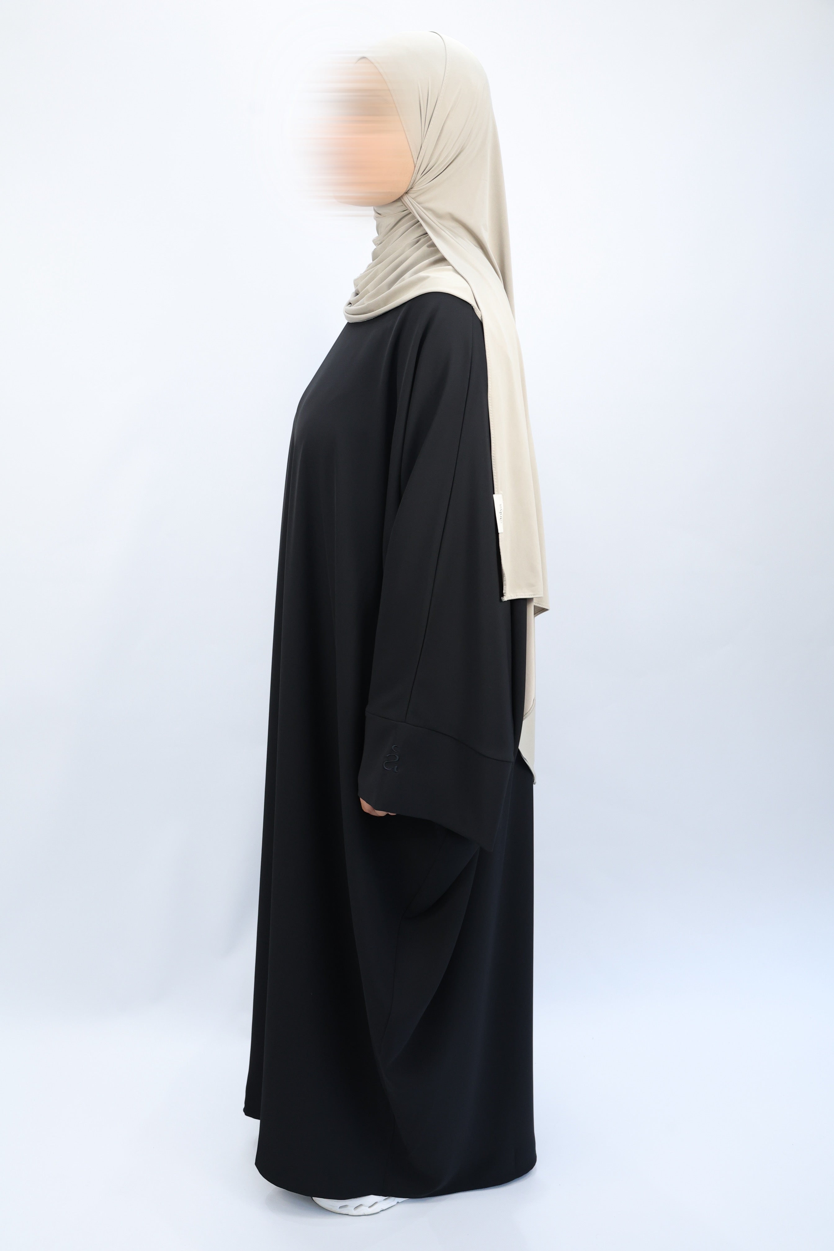 ABAYA AMIRA