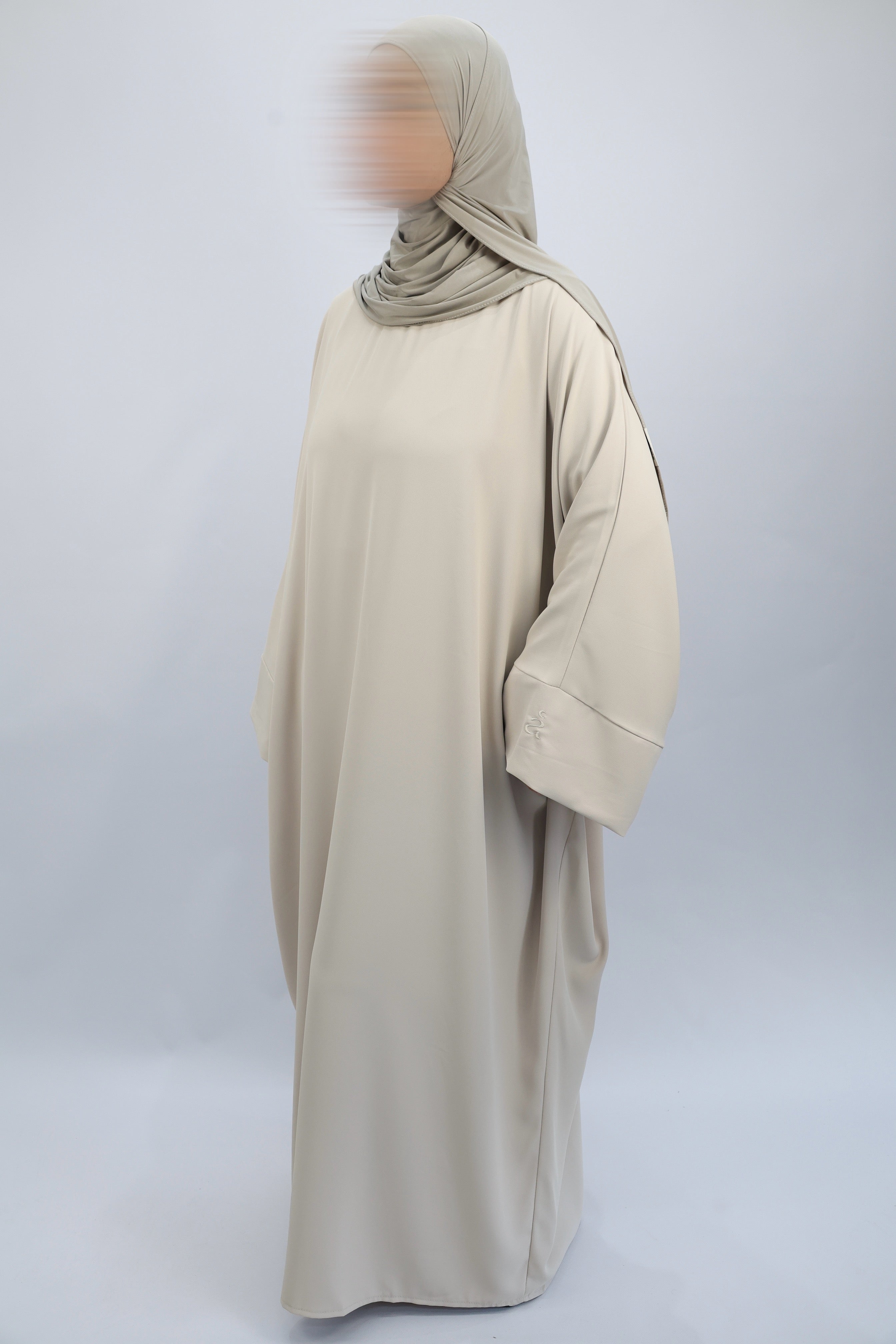 ABAYA AMIRA