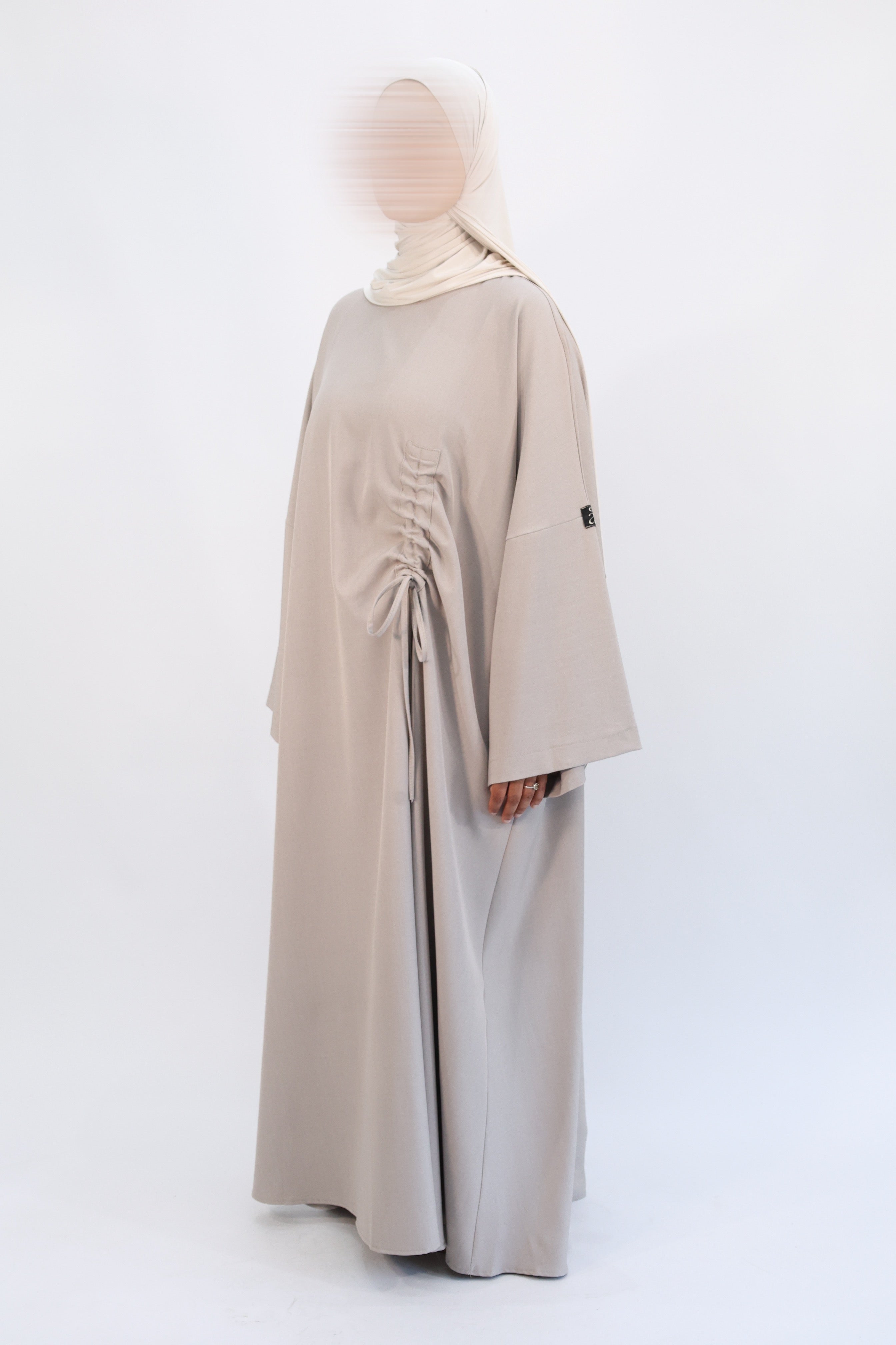 ABAYA DRAPÉE