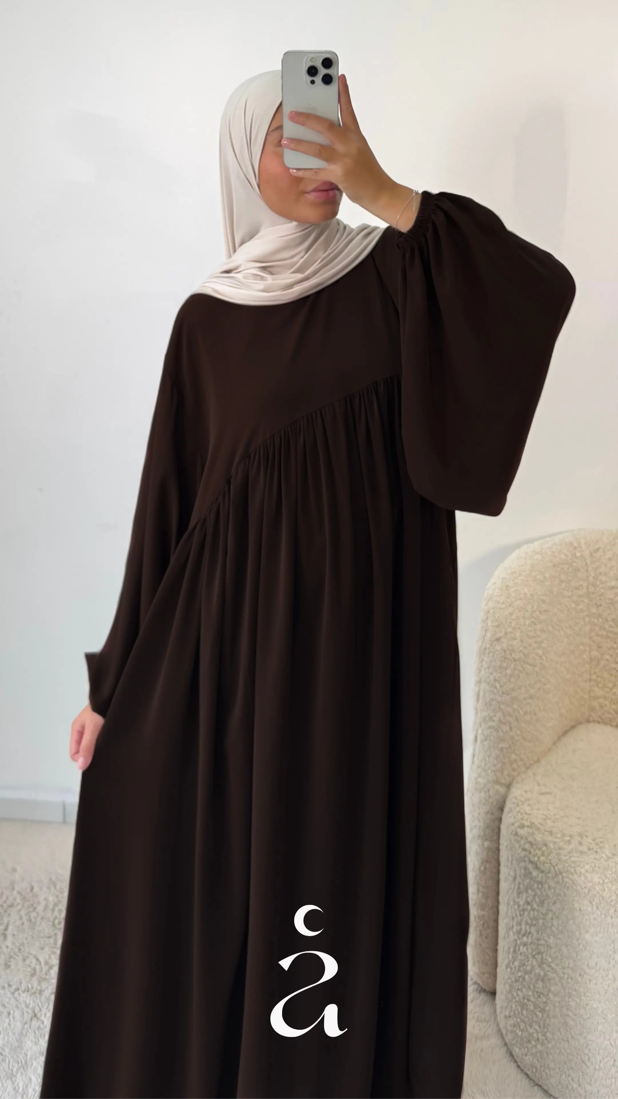 ABAYA SOIE DE MÉDINE ESMA NEW Marron foncé / Taille 3