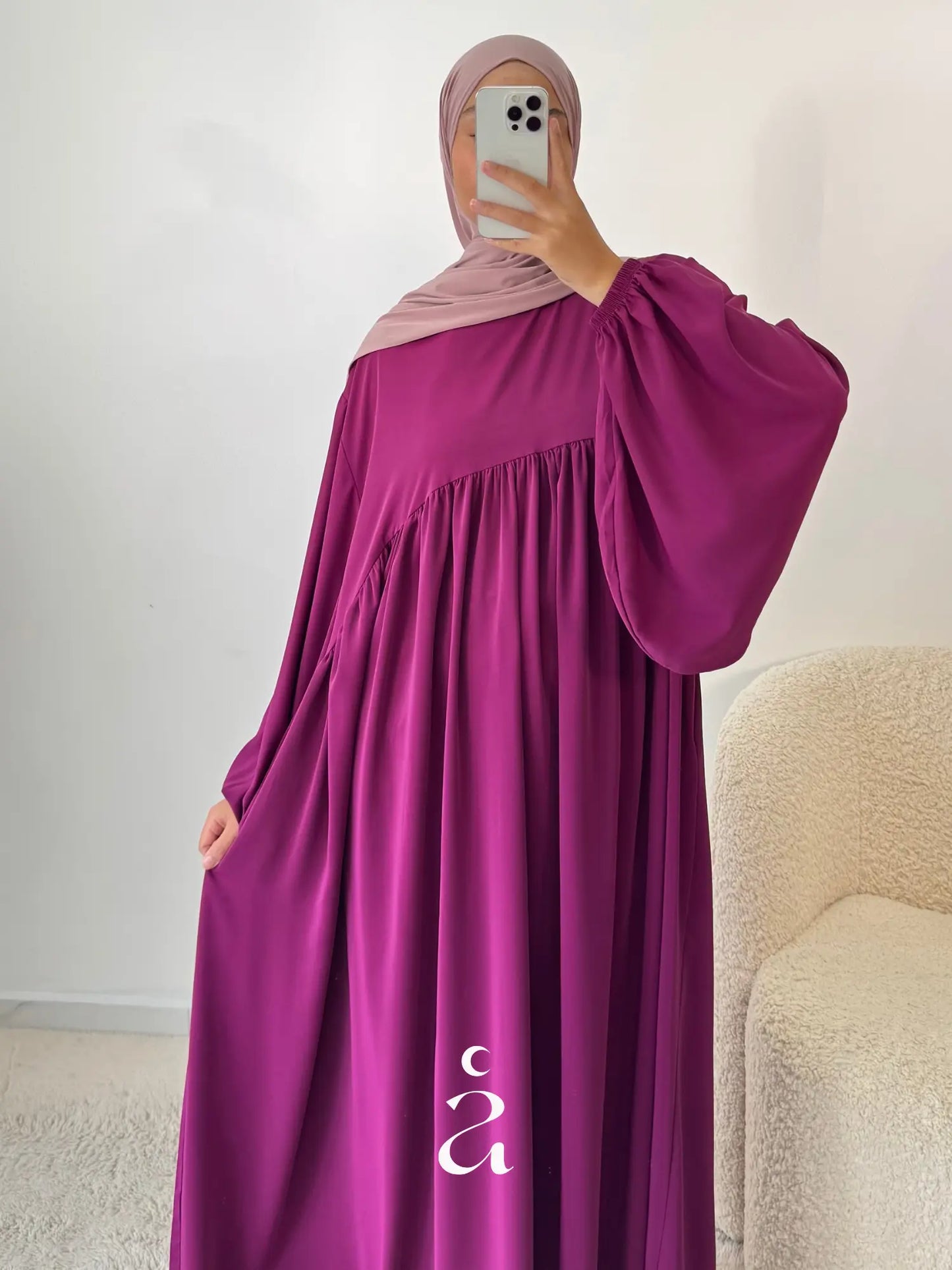 ABAYA ESMA SOIE DE MEDINE NEW Alniya Paris