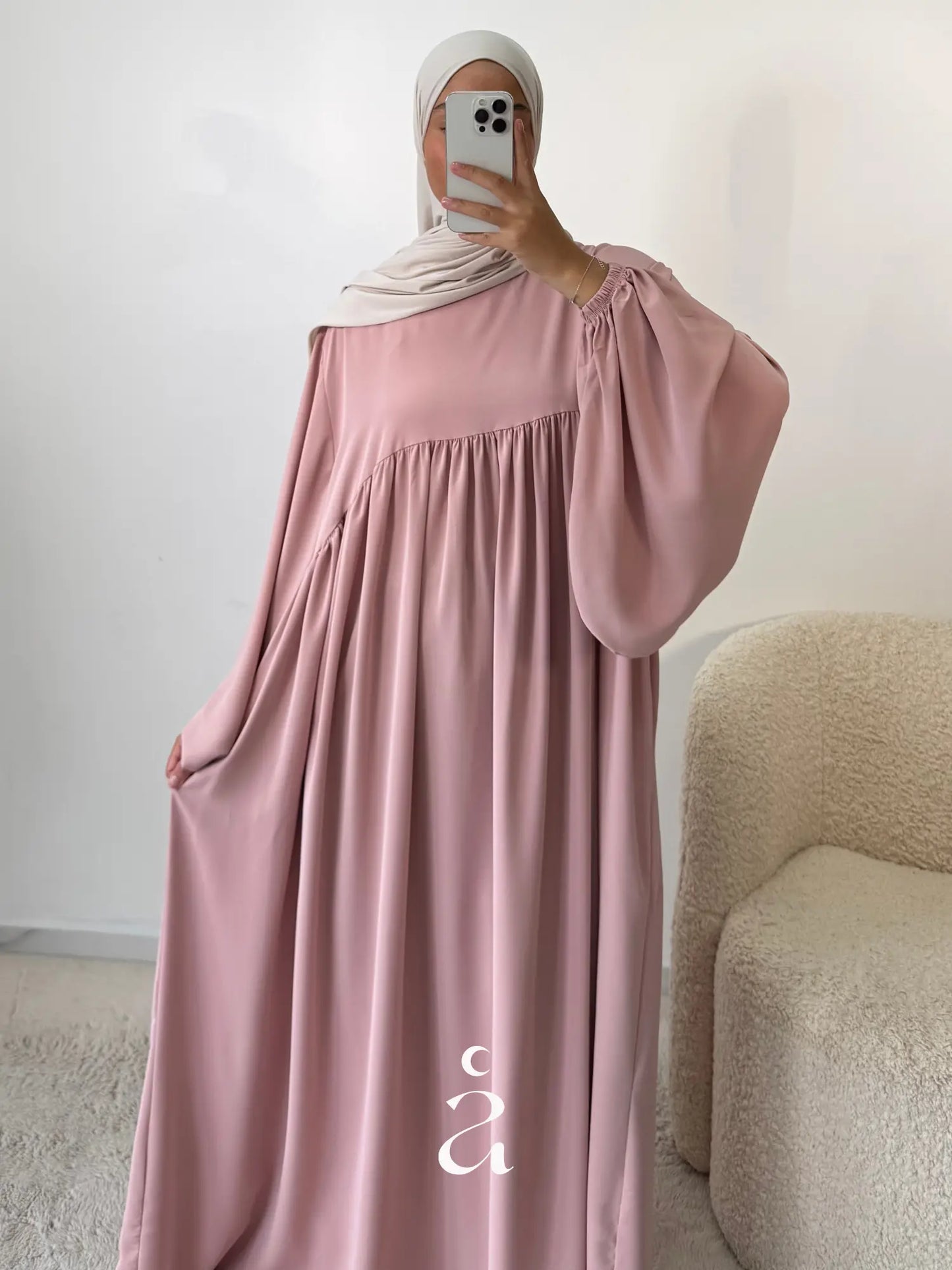 ABAYA ESMA SOIE DE MEDINE NEW Alniya Paris