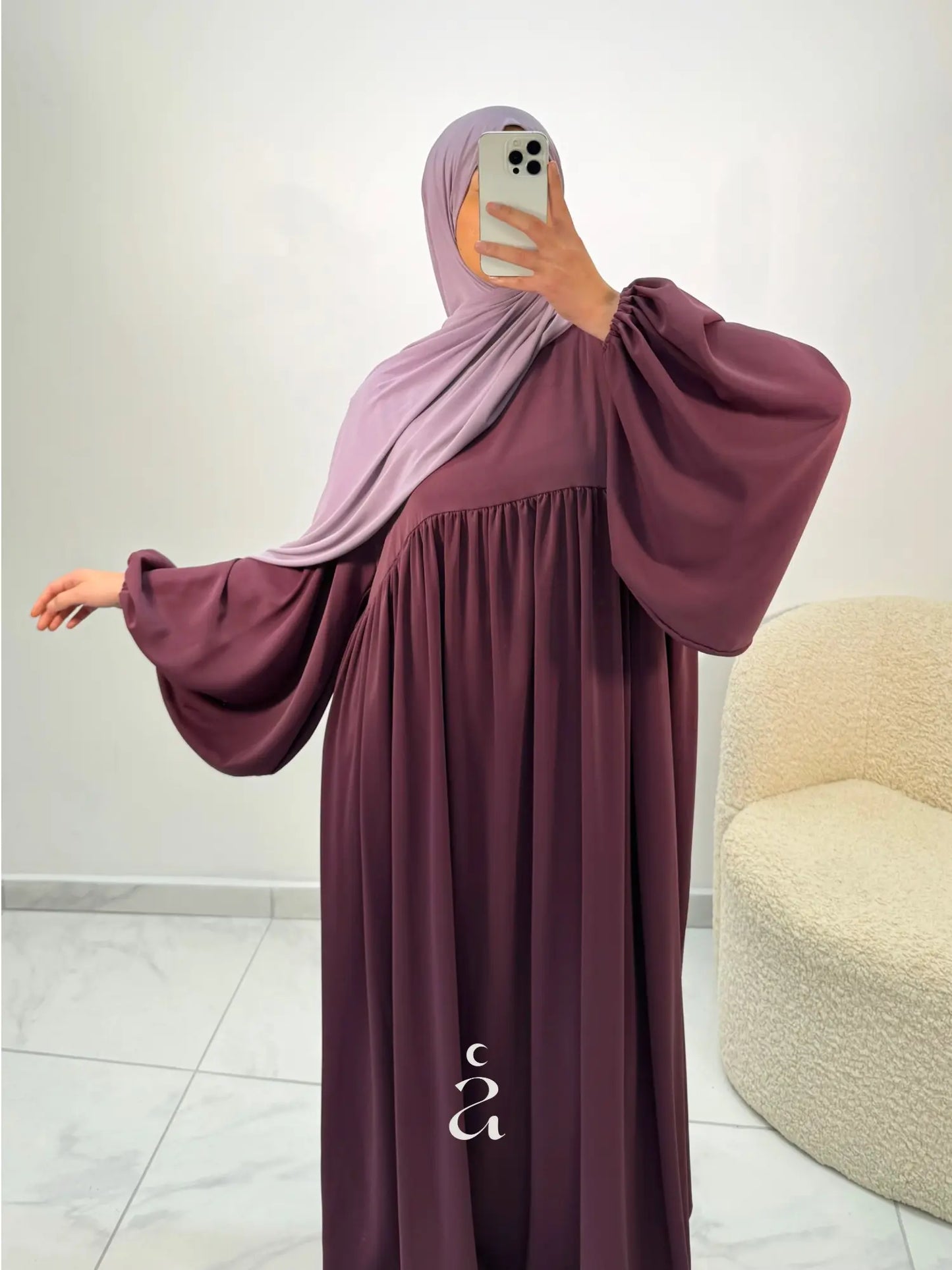 ABAYA ESMA SOIE DE MEDINE Grande taille Alniya Paris