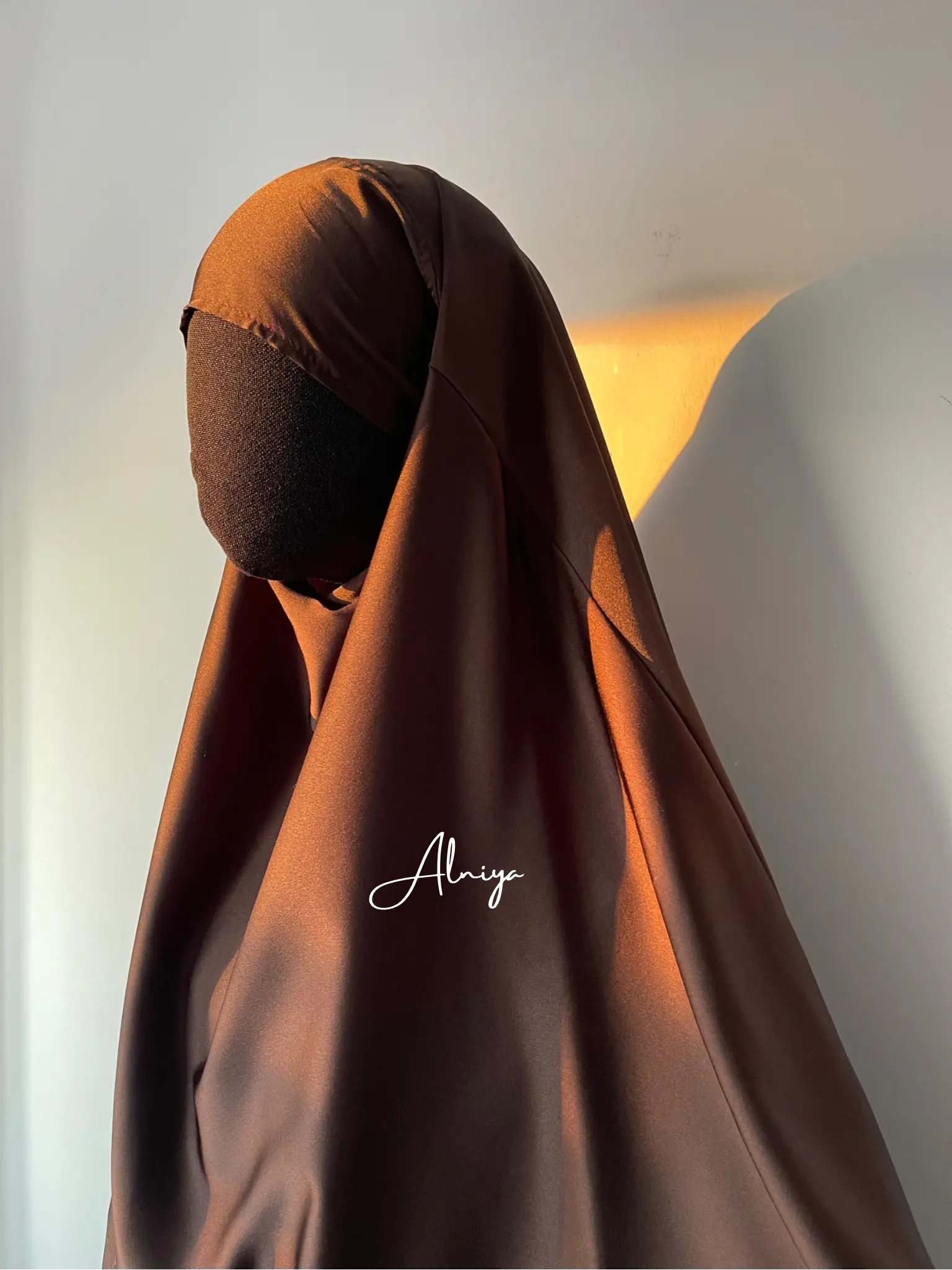 KHIMAR SATINÉ Alniya Paris