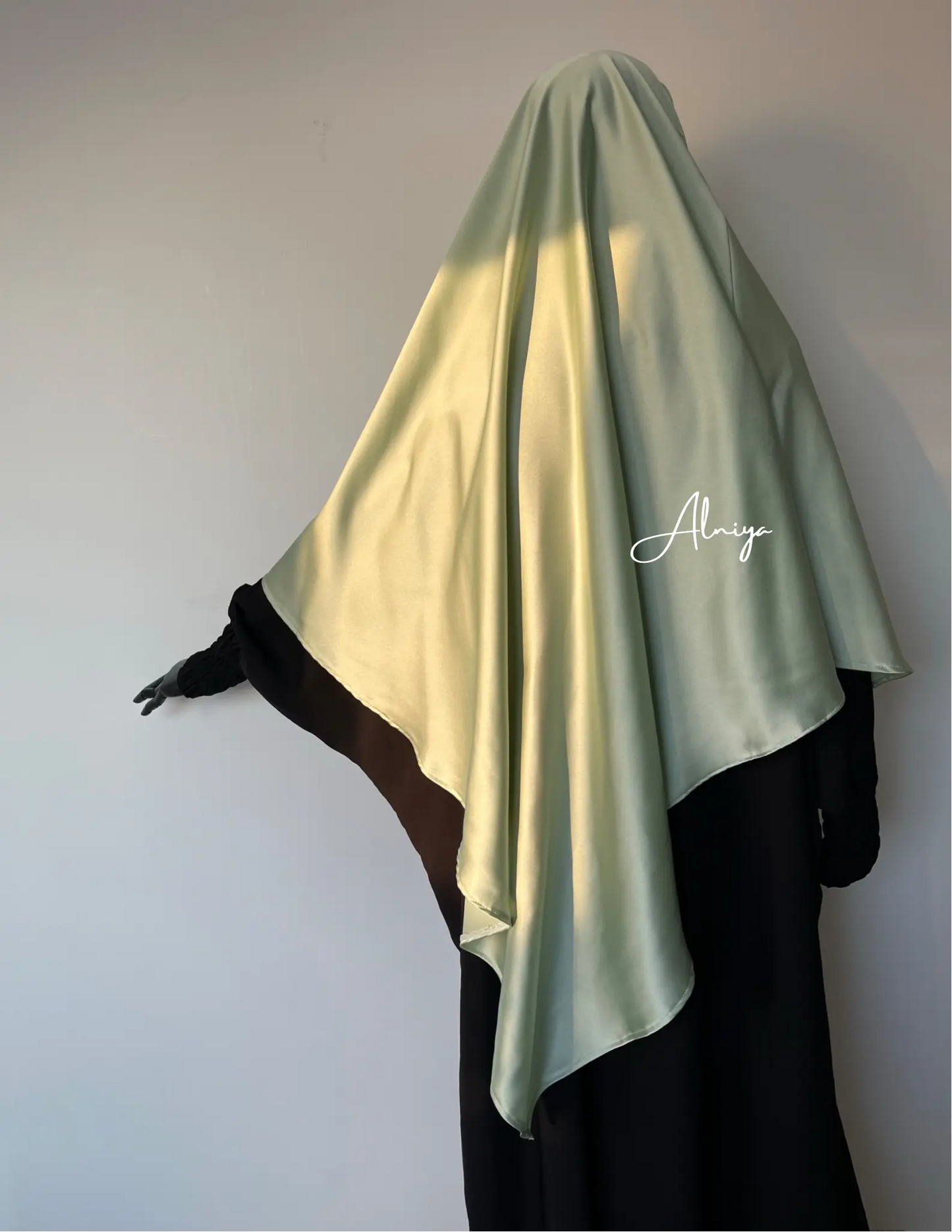 KHIMAR SATINÉ Alniya Paris