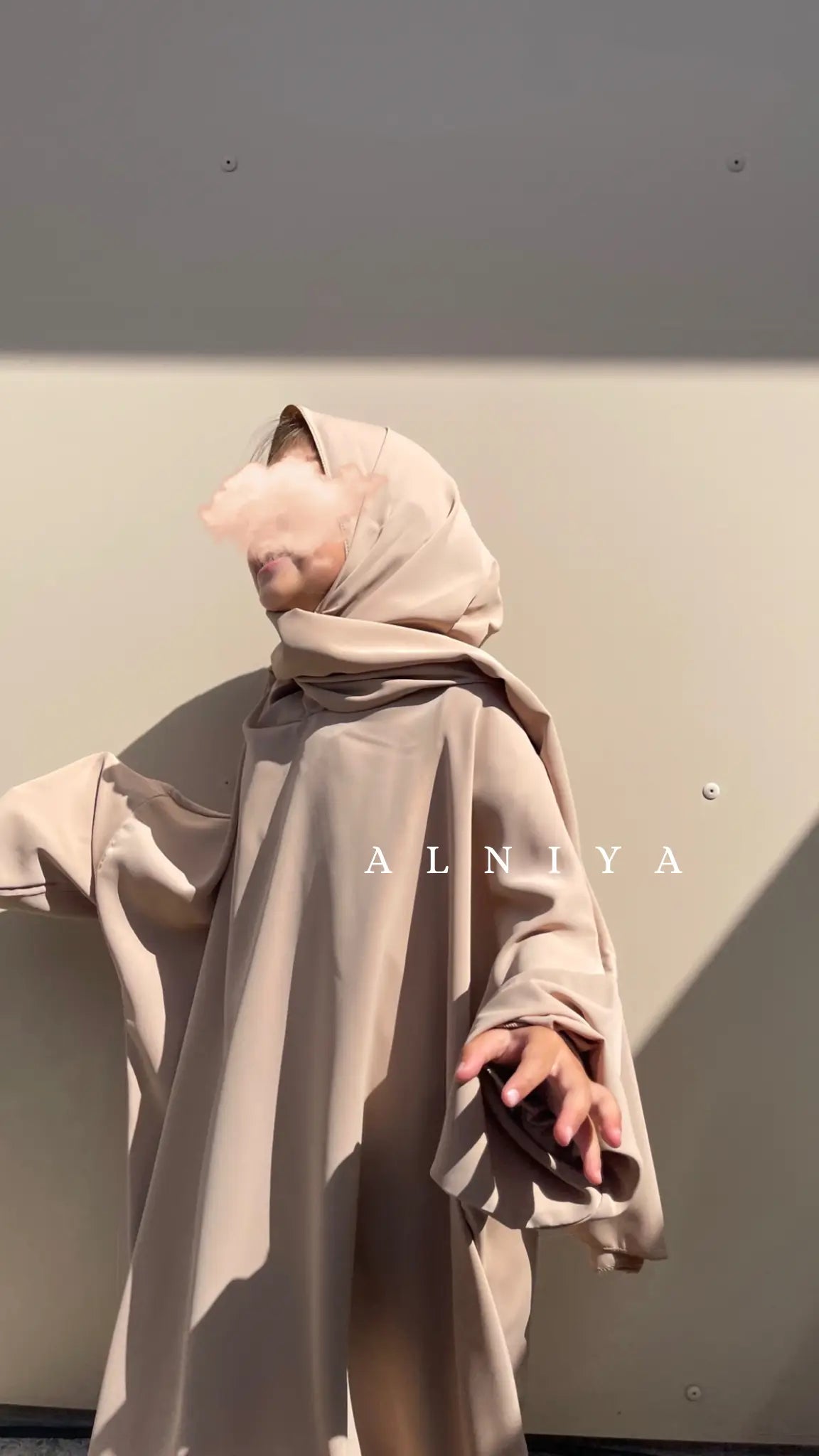 ABAYA HIJAB INTÉGRÉ FILLE BEIGE FONCÉ 