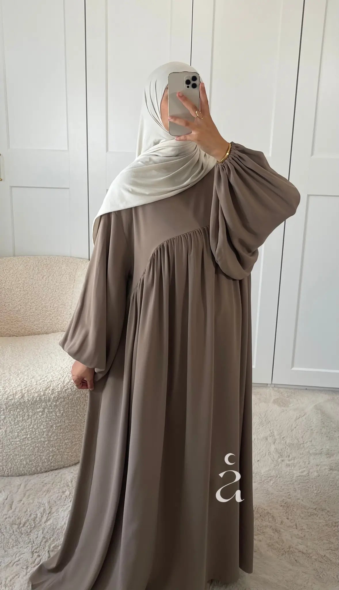 ABAYA ESMA SOIE DE MEDINE Alniya Paris