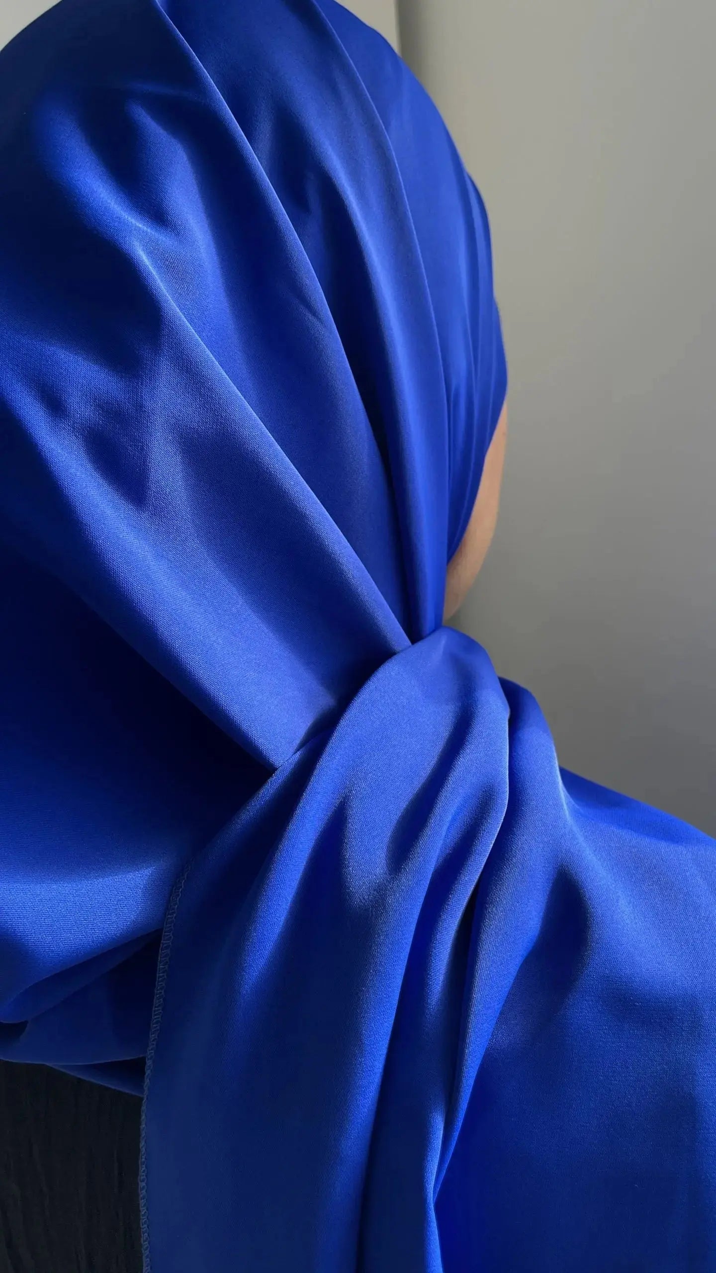 Voile Soie de Médine Bleu Roi - Alniya Paris