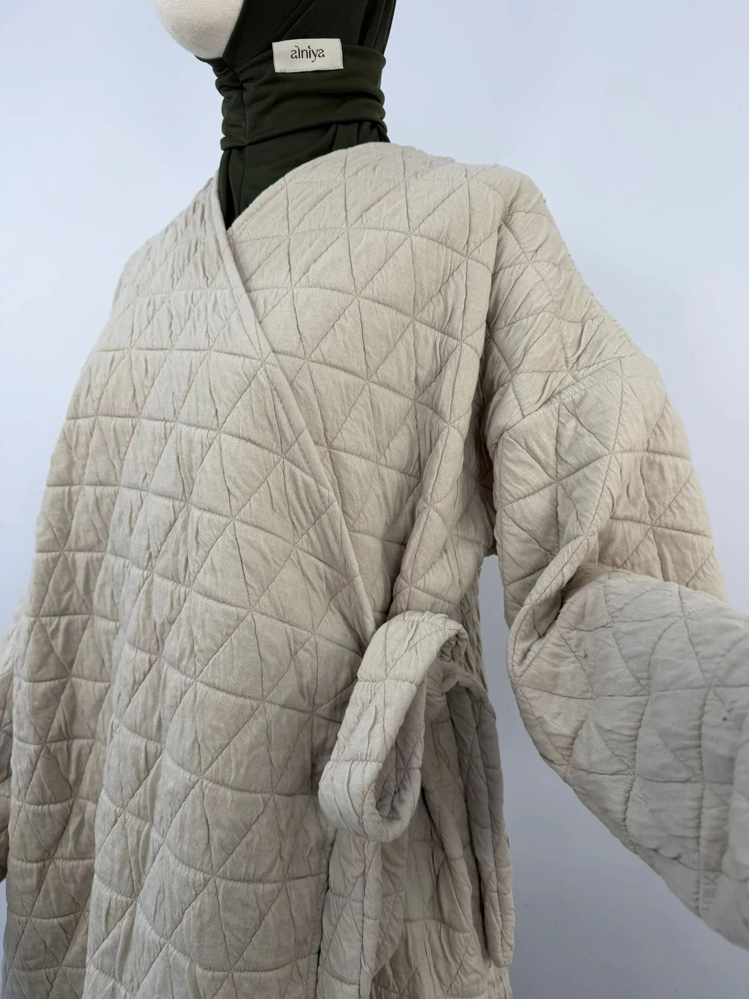 VESTE MATELASSÉE À NŒUD 