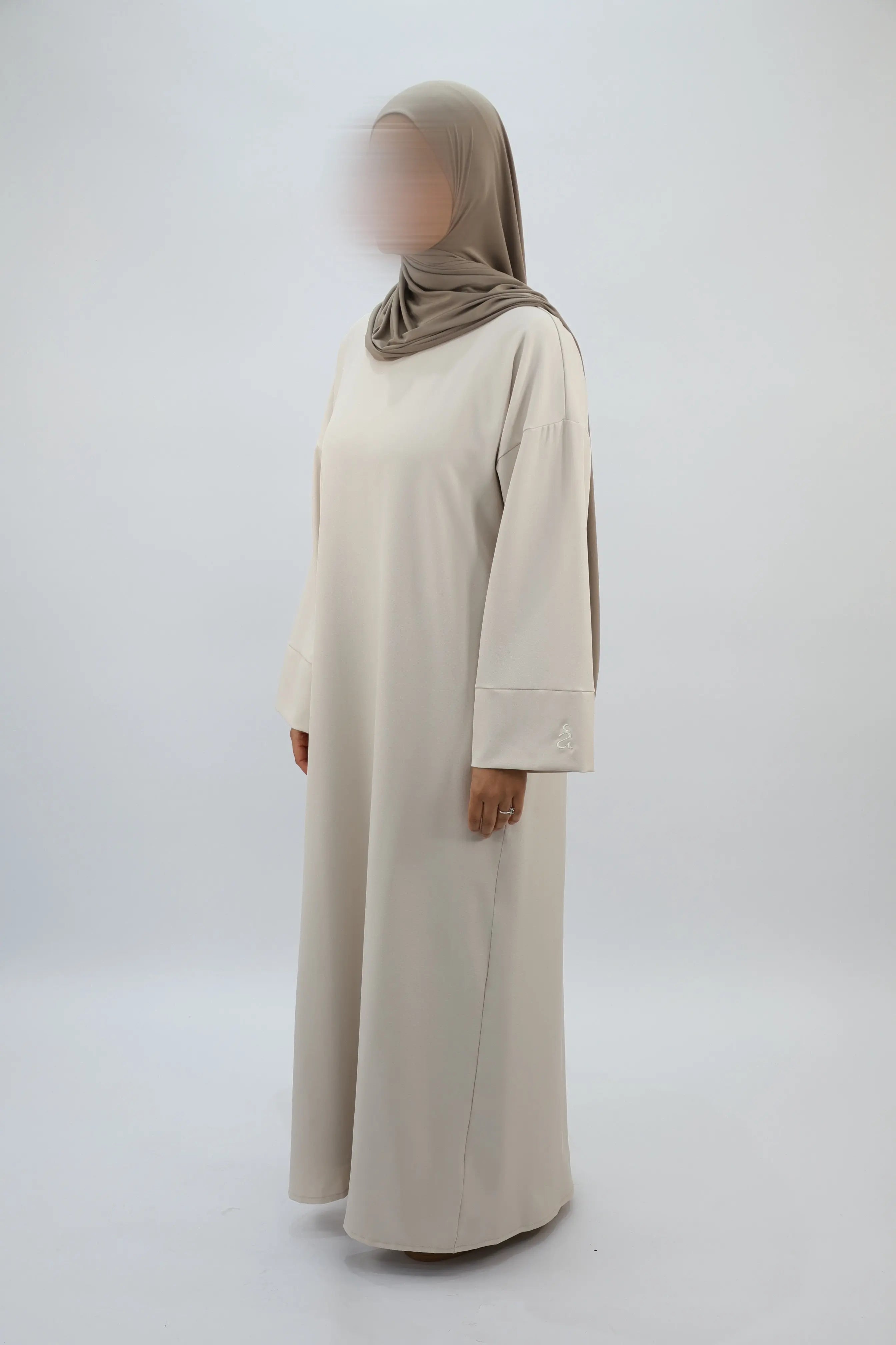 ABAYA ESSENTIELLE 
