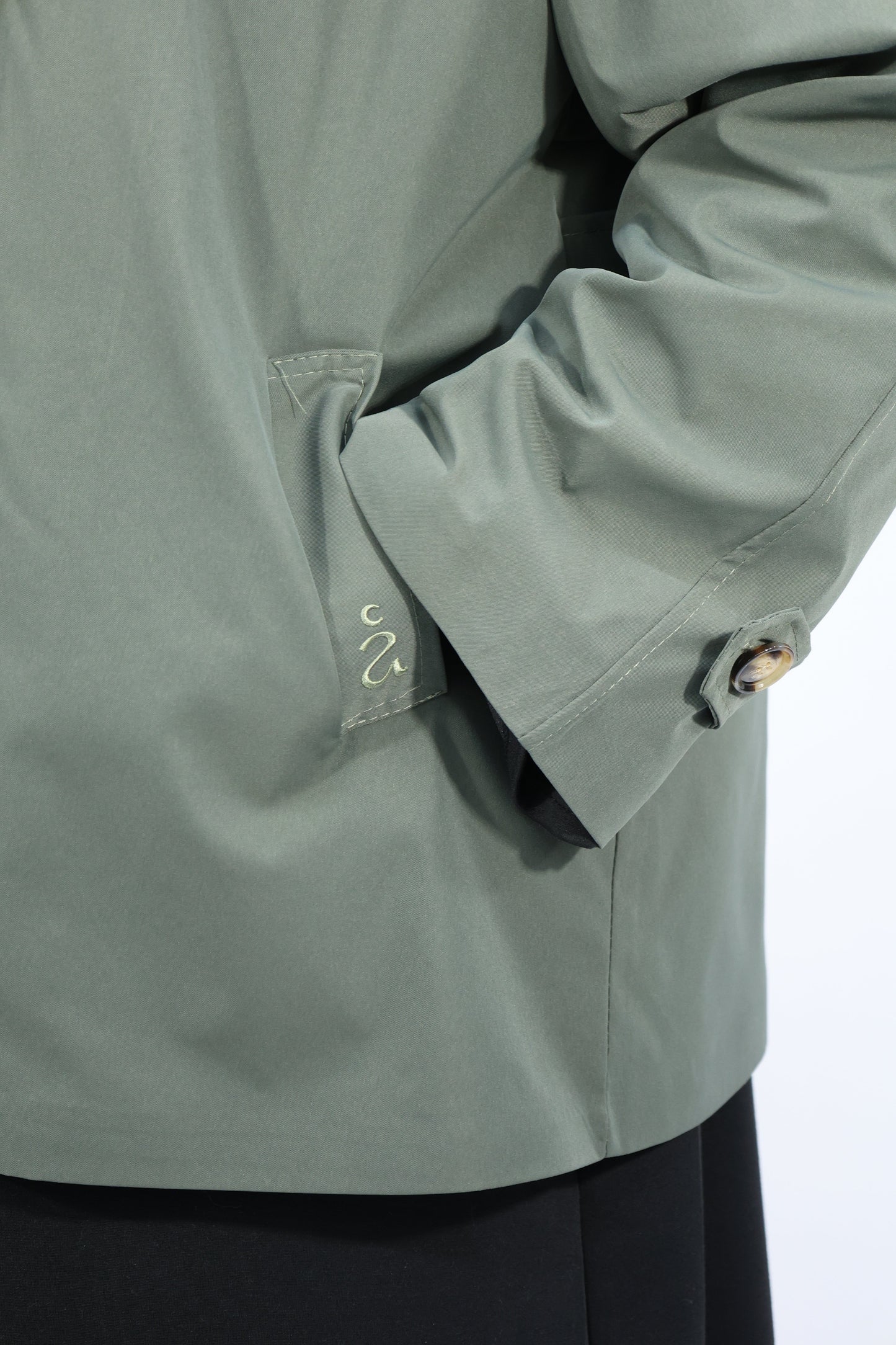 Trench court coupe vent - Alniya 