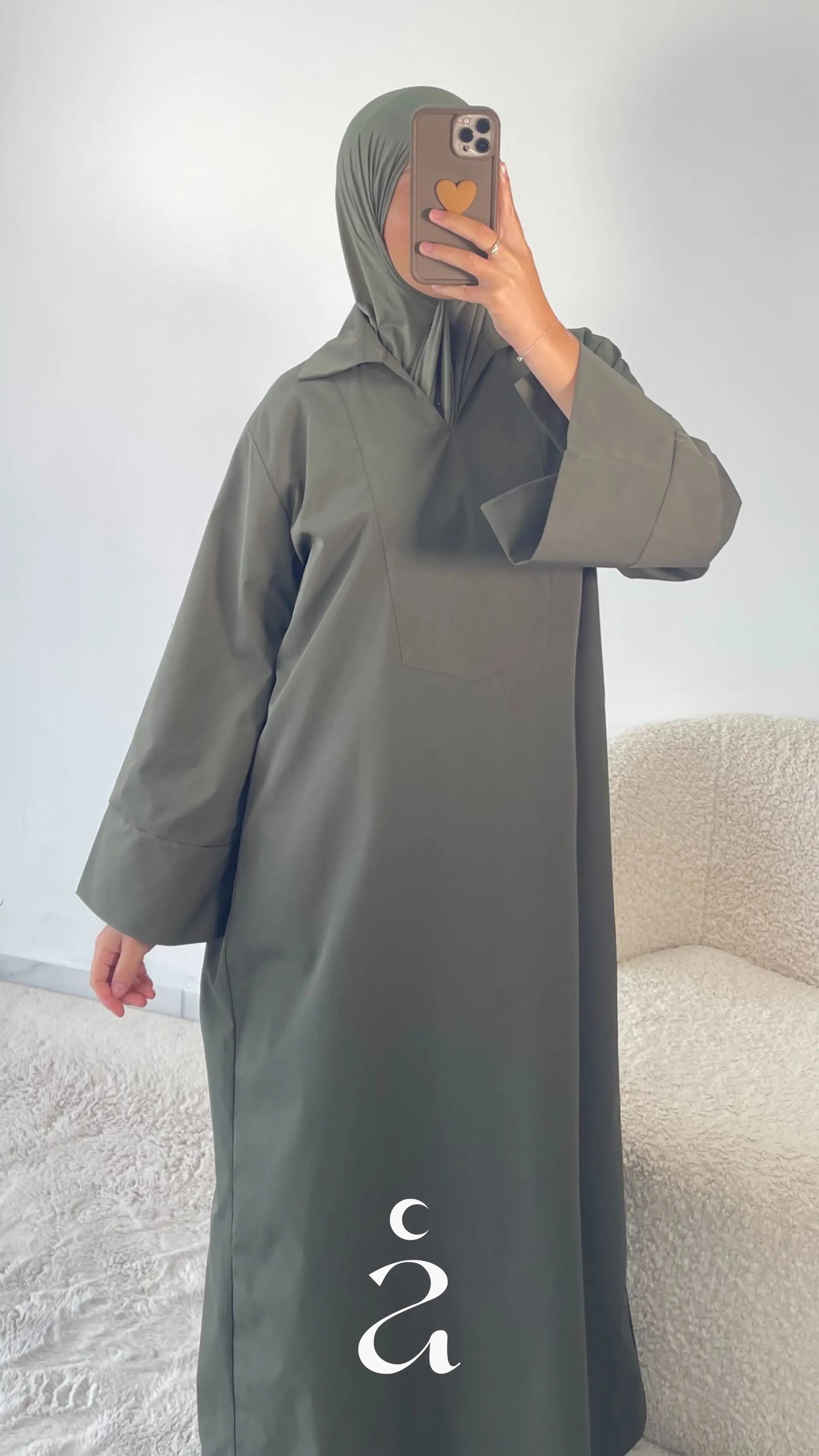 Abaya Col Chemise Safa - Alniya  Kaki / Taille 3