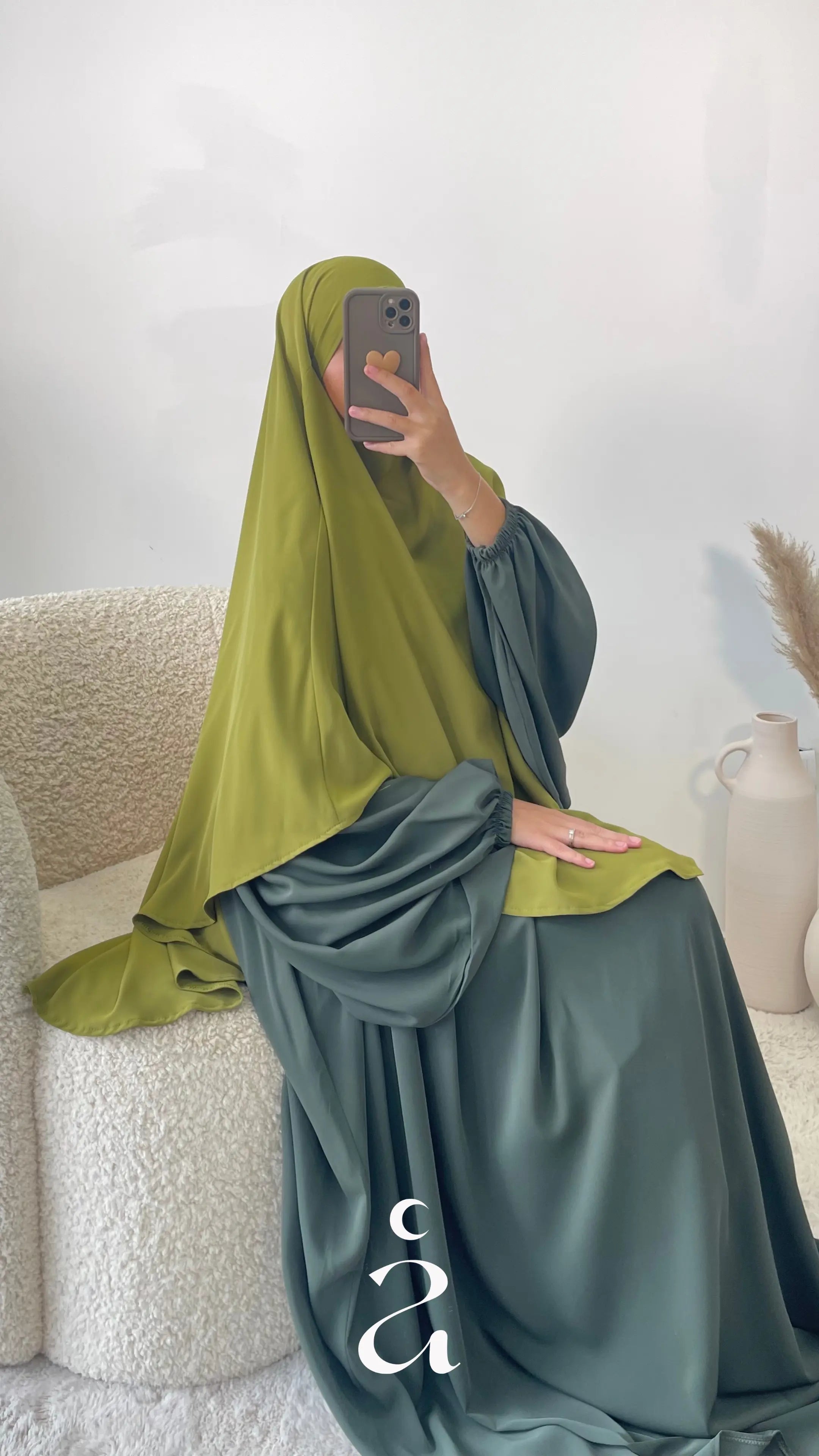 KHIMAR SOIE DE MEDINE - Signature  Pistache