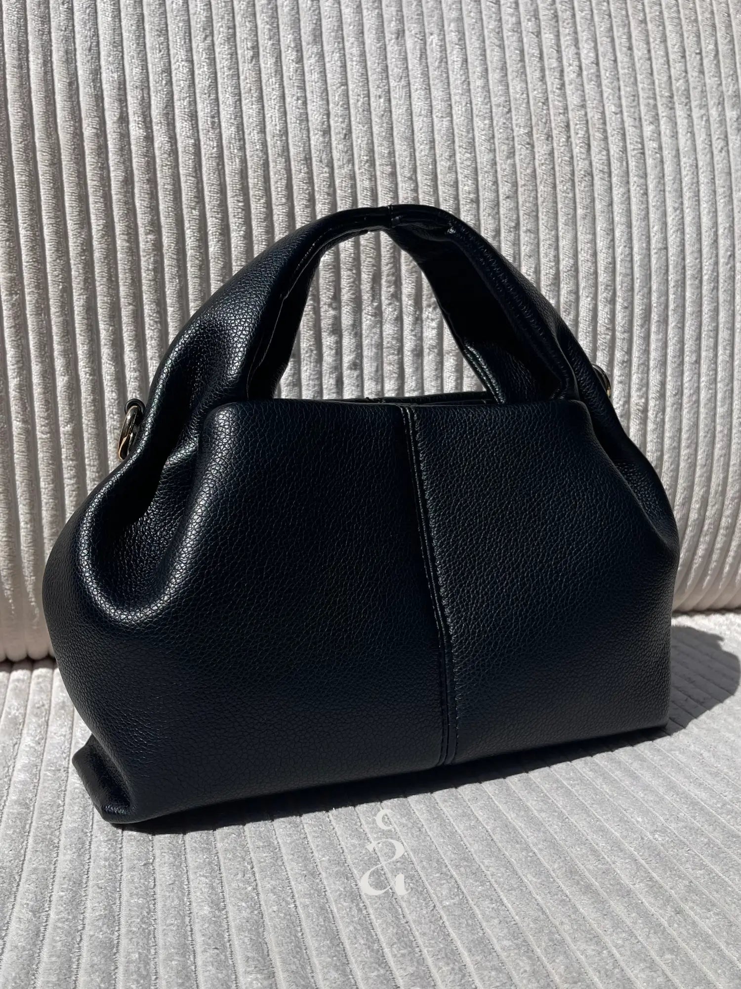SAC ELMA NOIR - Alniya Paris