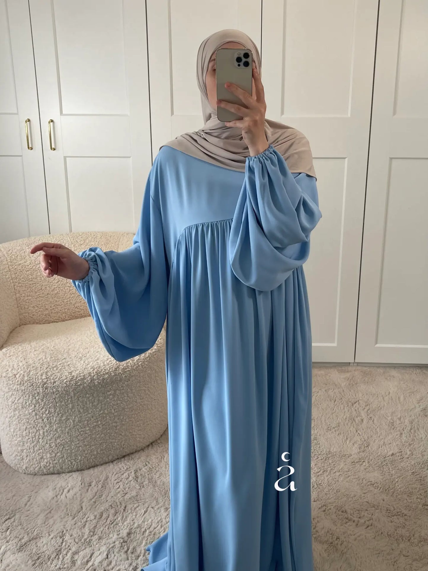 ABAYA ESMA SOIE DE MEDINE Alniya Paris